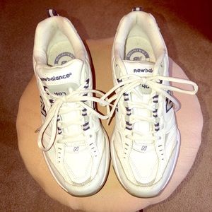 New Balance white tennis shoes